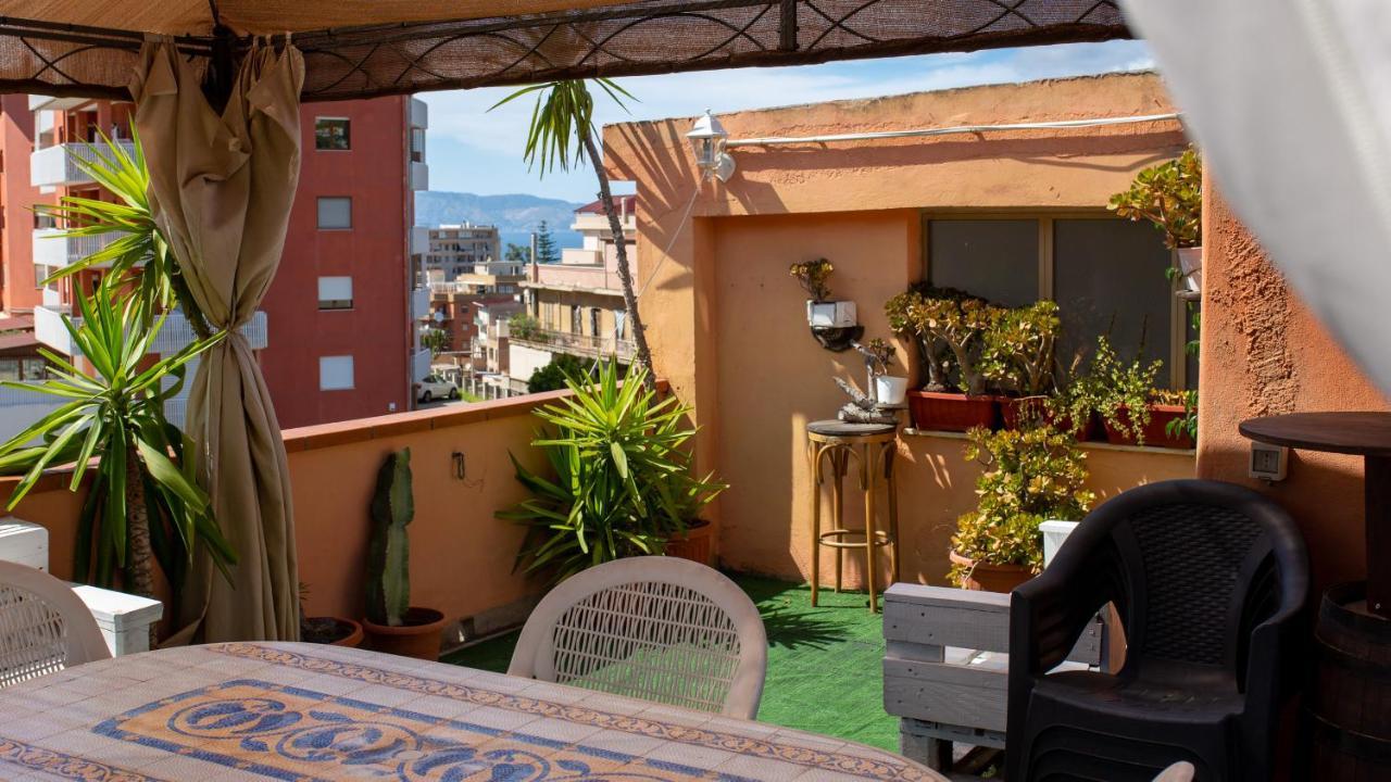 רג'יו די קאלאבריה Like Home Apartment מראה חיצוני תמונה